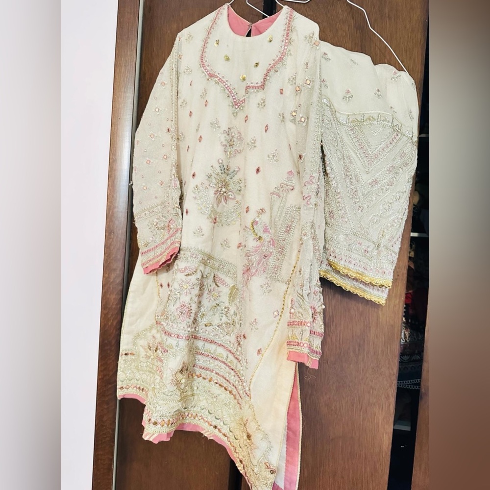 Short shirt with trouser and shawl